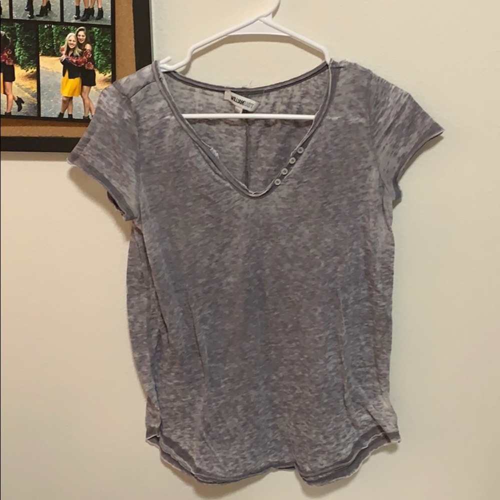 Tee